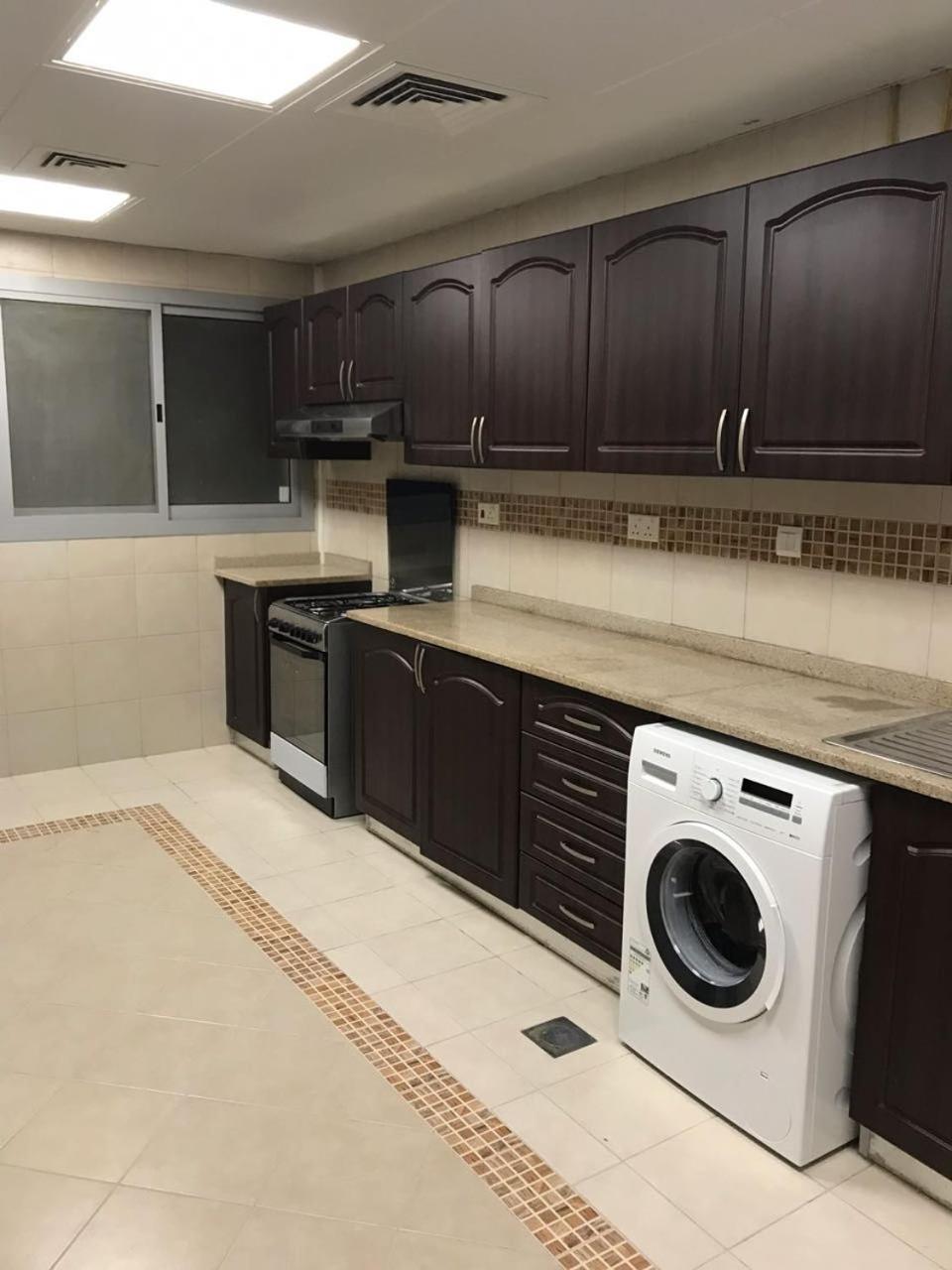 Sn Real-estate House Abu Dhabi